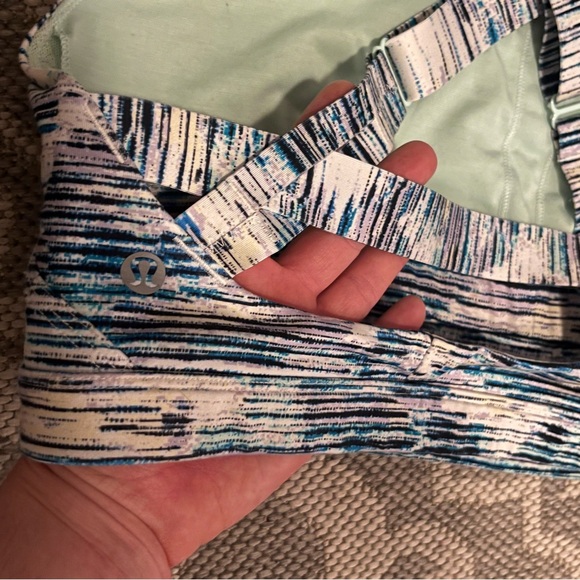 Lululemon Pure Practice Bra
Blurry Belle Multi / Sea Mist - Picture 9 of 10